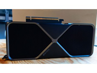 Nvidia GeForce RTX 5070 - самая популярная видеокарта среди геймеров